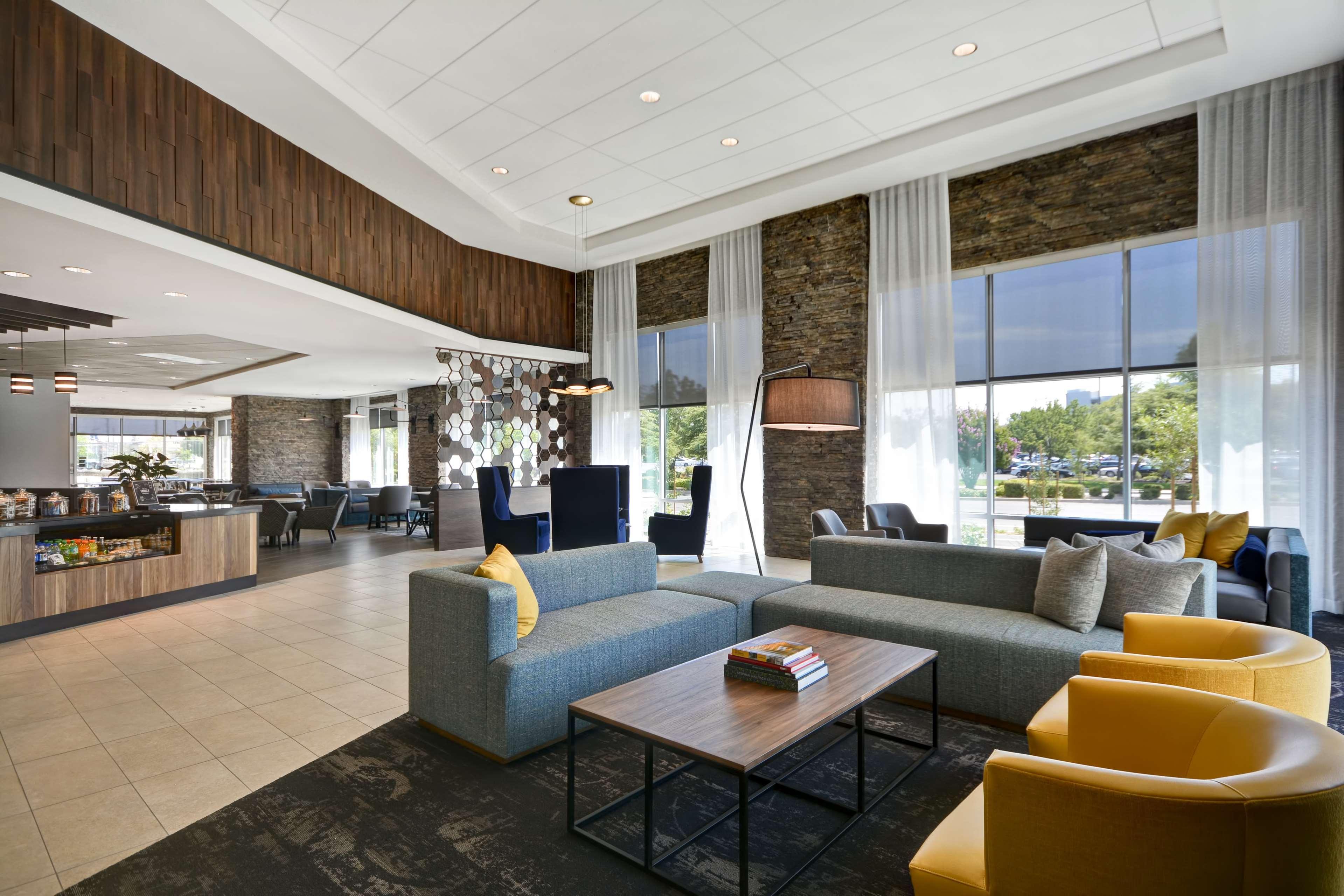 Hyatt Place Fresno Exterior foto